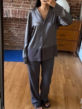 La Perla silk Vneck Shirt in Charcoal grey